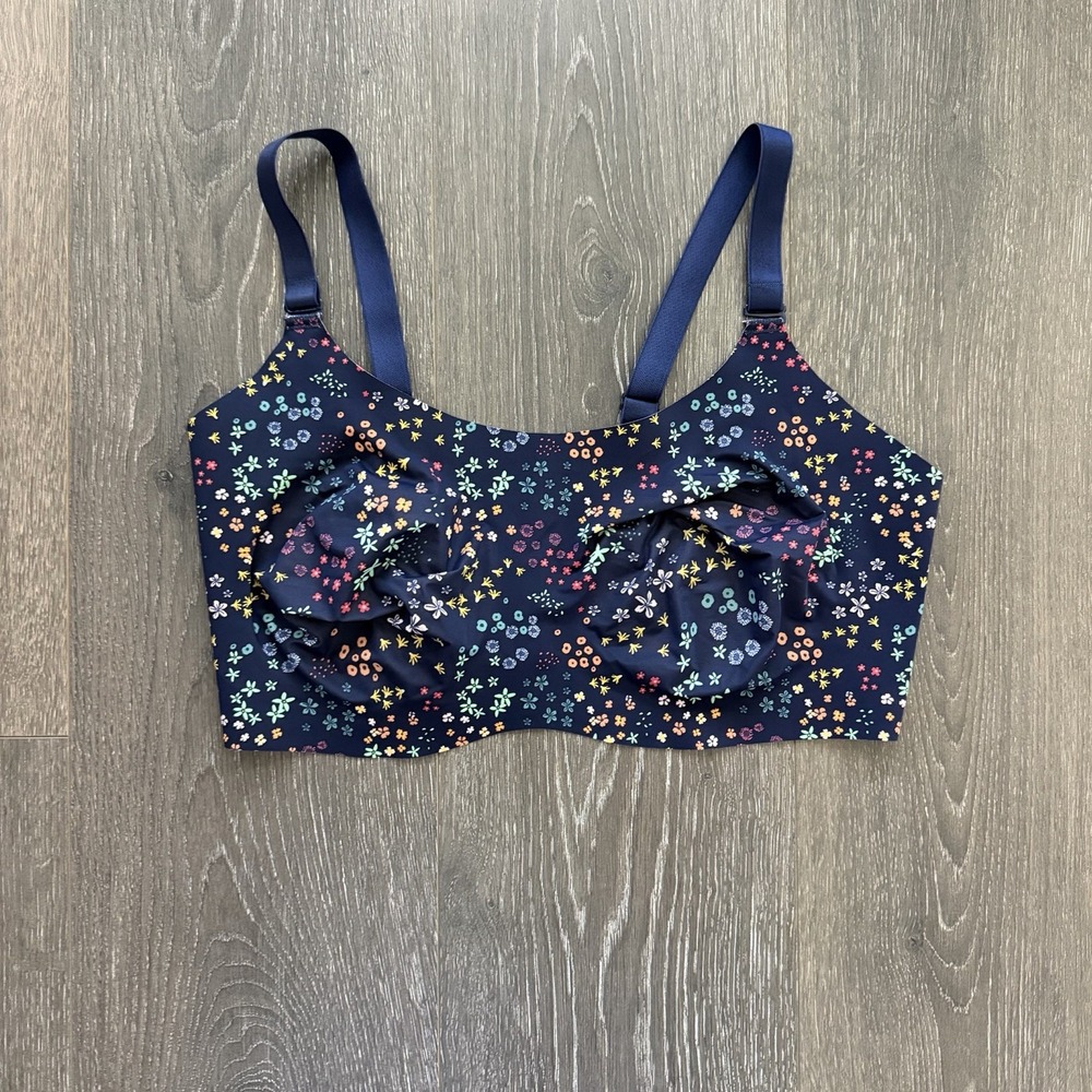 Knix Floral Seamless Wireless Unlined Bra Size 8 US Size 34D-DD